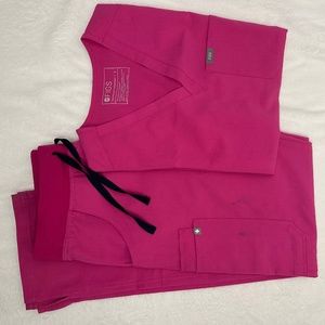 FIGS Electric Orchid Scrub Set